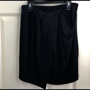 Little Black Skirt 💁🏻